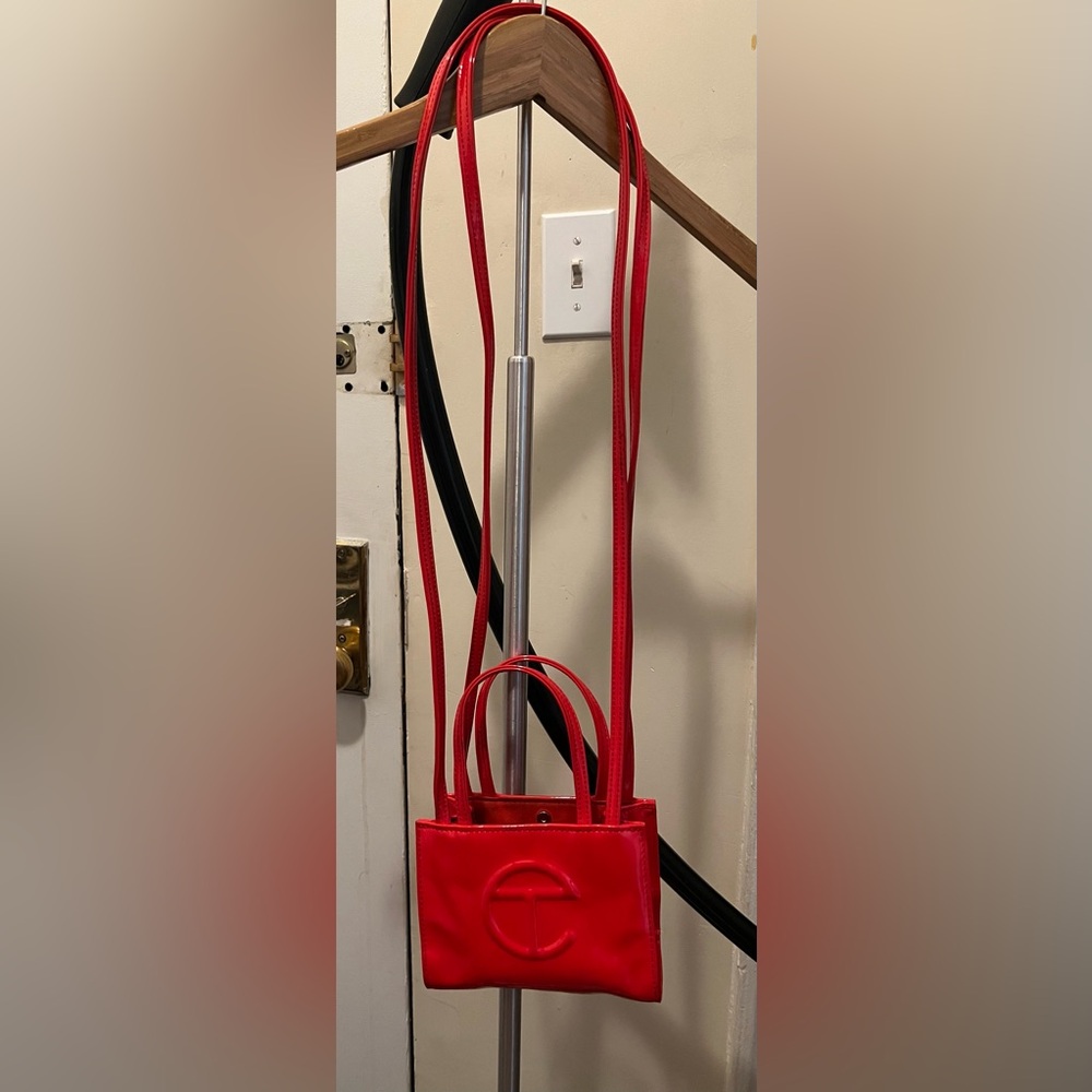 TELFAR MINI PATENT LEATHER BAG